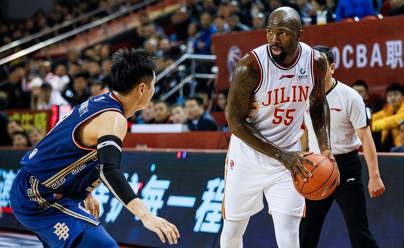 CBA常规赛今夜走向成谜，新奥尔良鹈鹕官宣签约，信心回归，更衣室氛围转暖