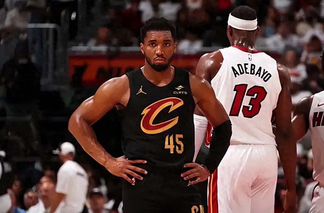 英雄联盟新英雄-NBA季后赛冲刺阶段再迎强敌；迈阿密热火手感冰凉；主帅态度：悬念犹存；训练强度明显提升的简单介绍